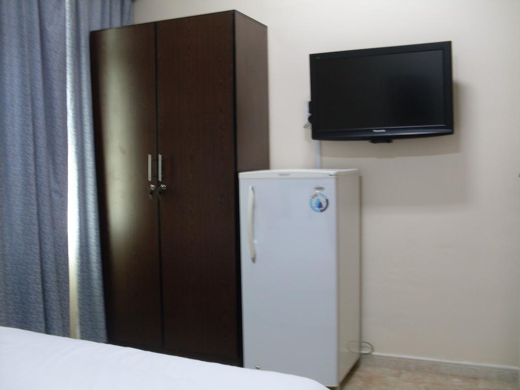 Al Jumhour Hotel Apartments Sur Zimmer foto