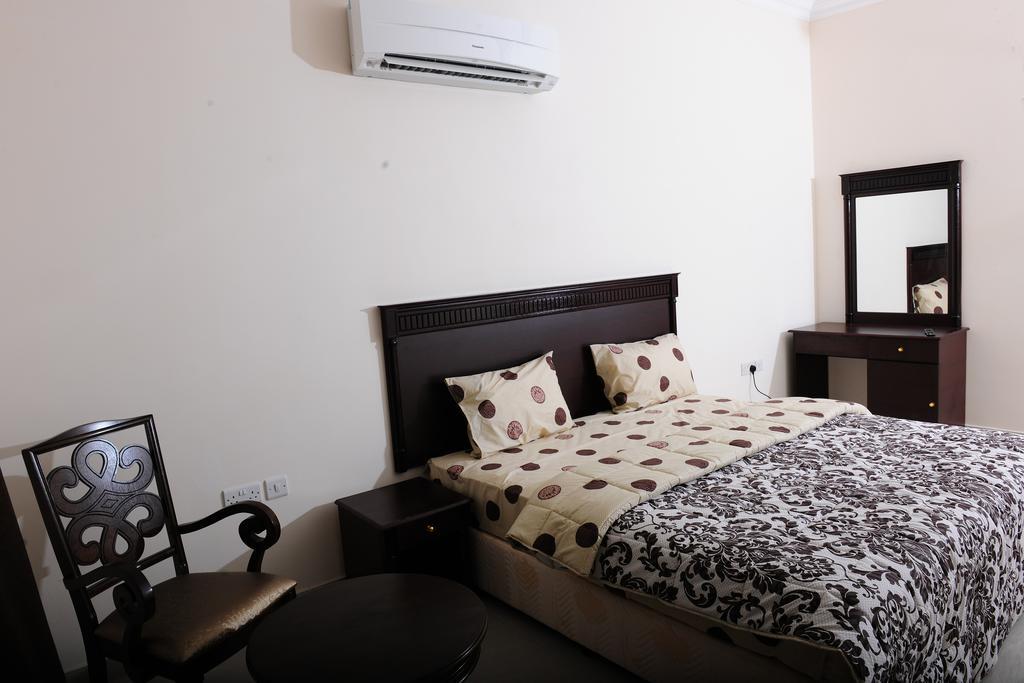 Al Jumhour Hotel Apartments Sur Exterior foto