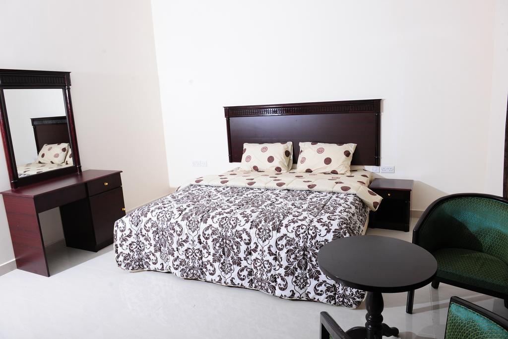 Al Jumhour Hotel Apartments Sur Exterior foto